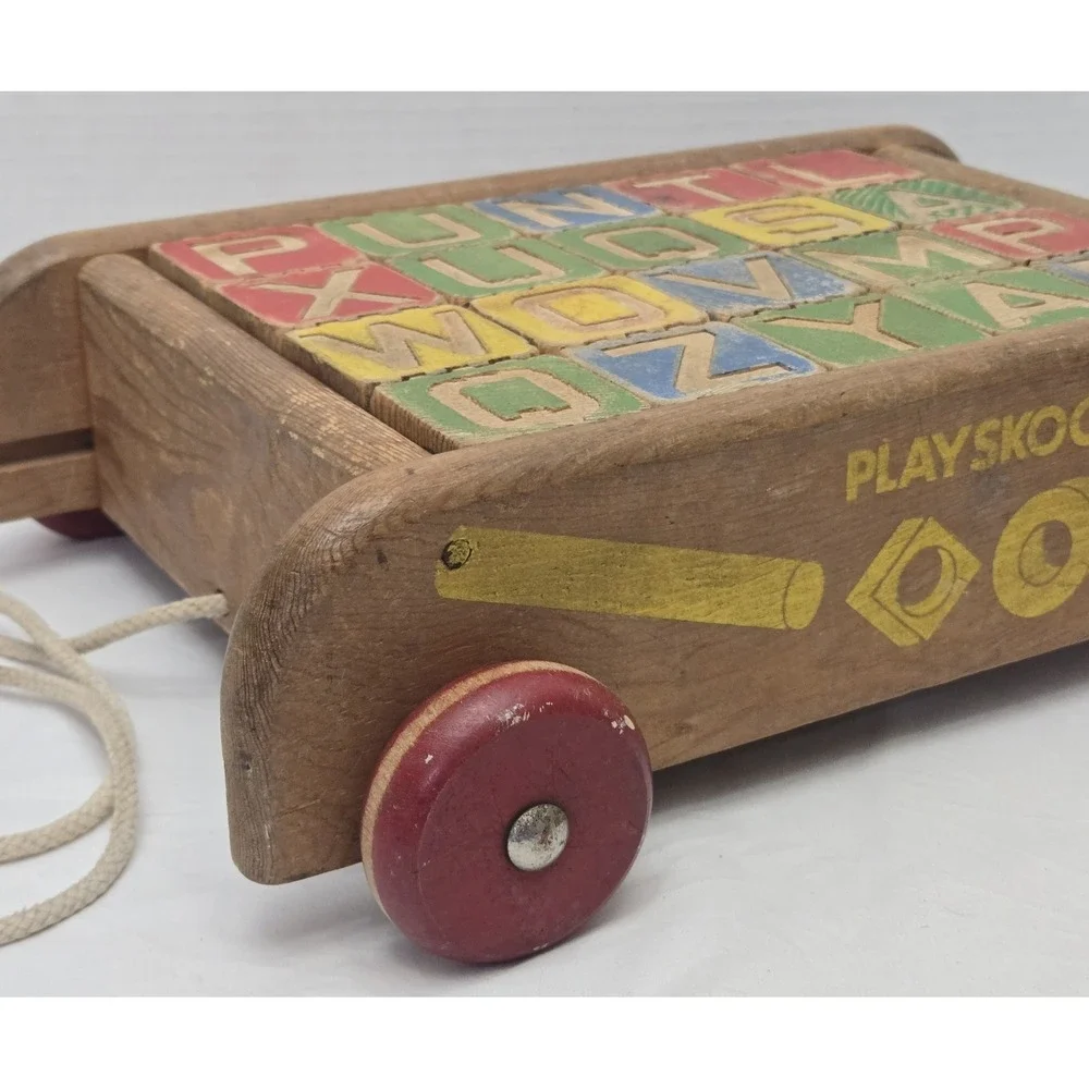 Vintage Playskool Pull Along WAGON with 21 Alphabet Wooden Blocks ABC 1950s